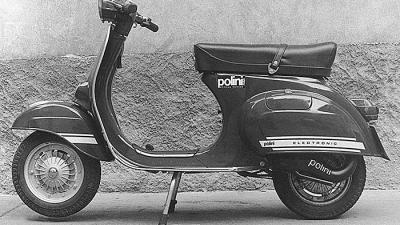 vespa vespa Et3 blu MARINE polini.jpeg
